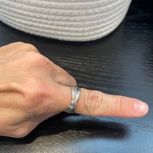 Tiffany & Co. sterling silver infinity ring size 8